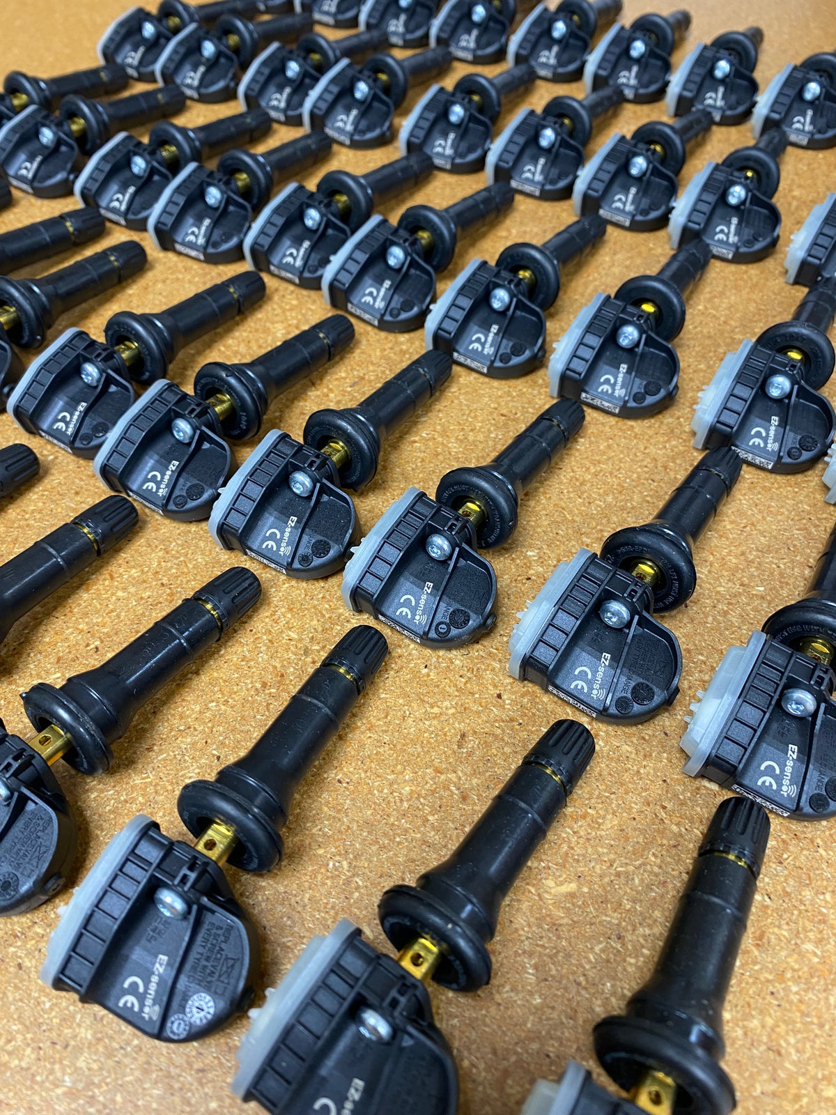 Schrader TPMS Programmable Sensor-33500 - Snap-in TPMS Sensor 50 Pack ...